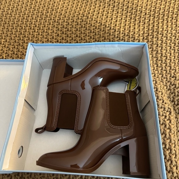Jeffrey Campbell HURRICANE2 heeled rain boot , COFFEE SHINY - Picture 1 of 9
